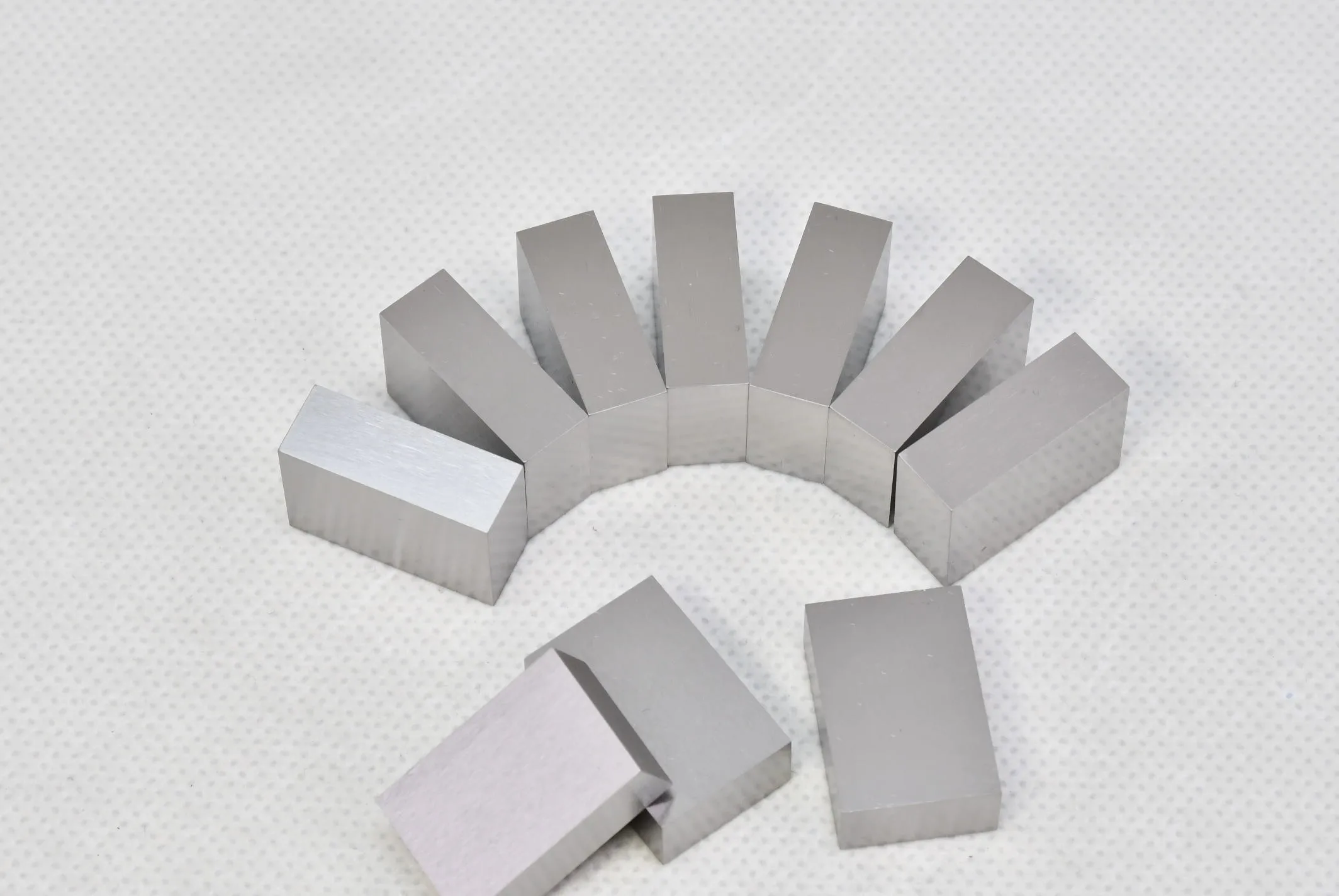 Вальфрам цяжкі сплаў WNiFe, WNiCu